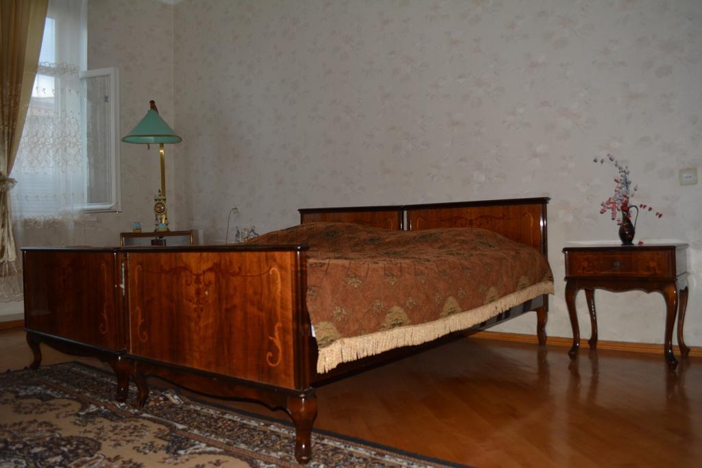 Guesthouse Giorgi Телави Экстерьер фото